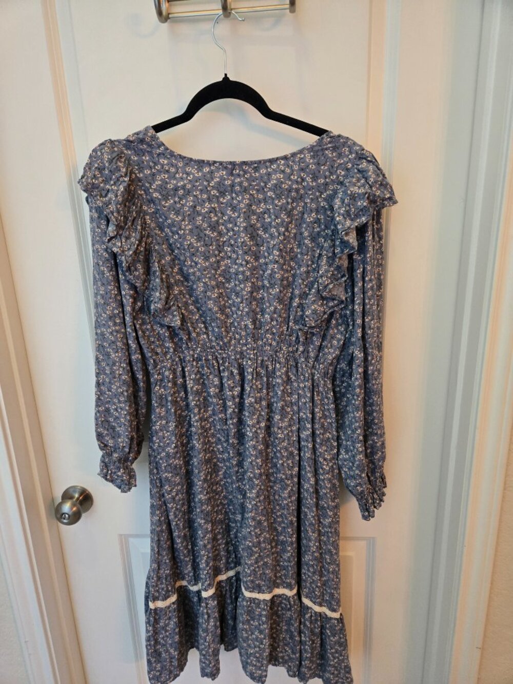 Gigio dress size large - Picture 8 of 9
